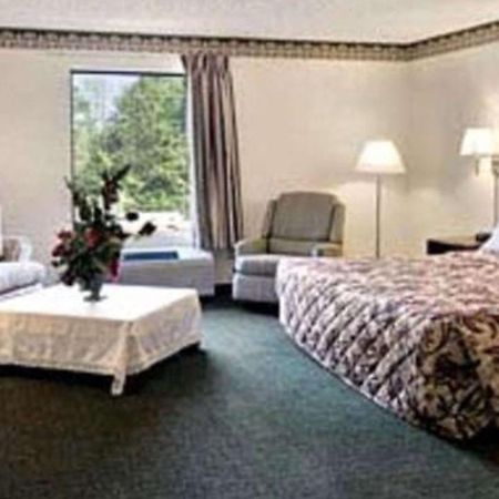 Gray Inn & Suites Buitenkant foto