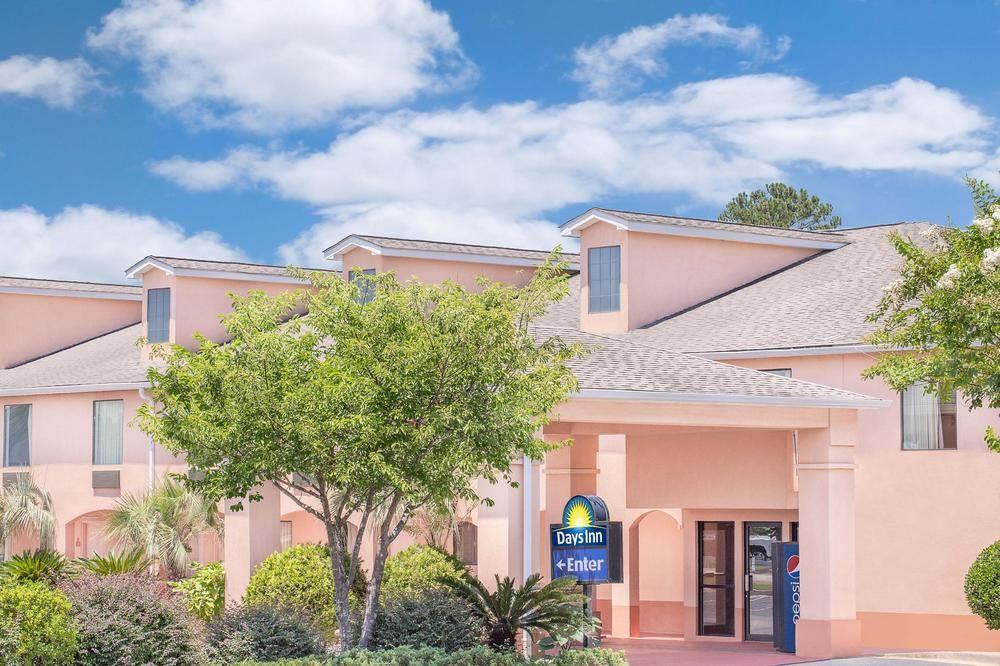 Gray Inn & Suites Buitenkant foto